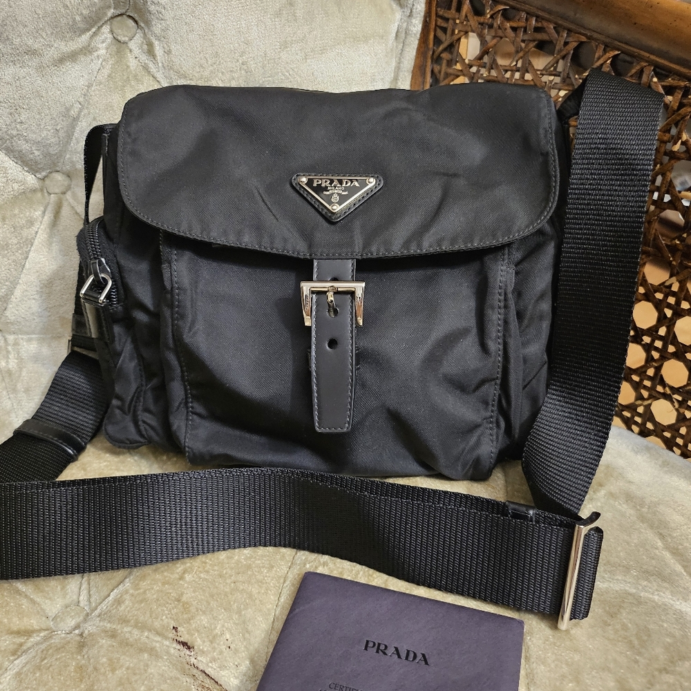 (SOLD)Authentic Prada nylon cargo / messnger bag - Picture 1 of 13
